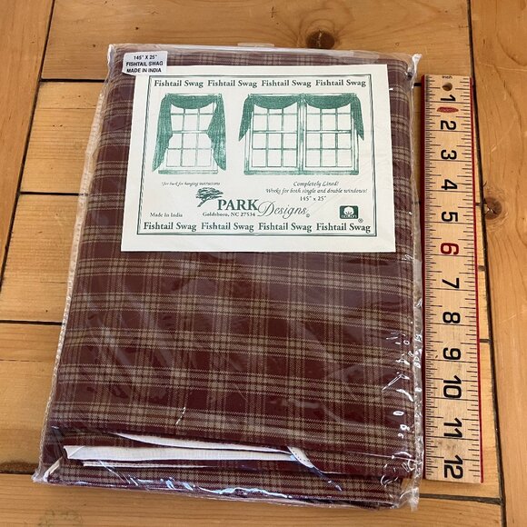 Park Designs Fishtail Swag Curtain Burgundy & Tan Plaid Check Pattern 25x145" - Picture 1 of 4